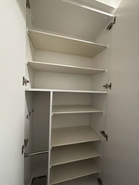  プレサンス吹上駅前エテルノ