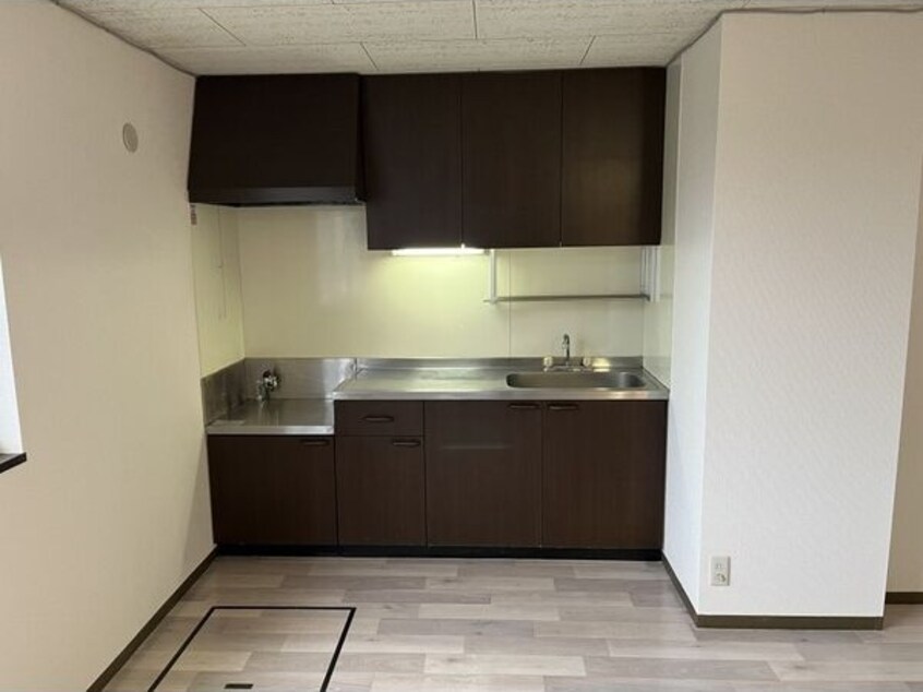  ケーエムハイツ