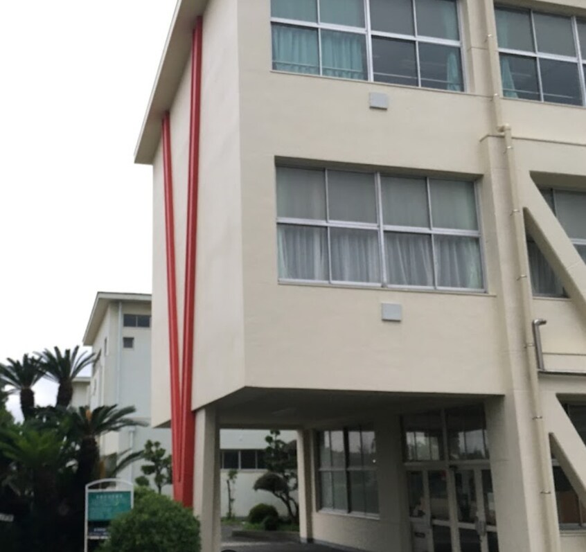 東海市立上野中学校(中学校/中等教育学校)まで528m ヴィオレ