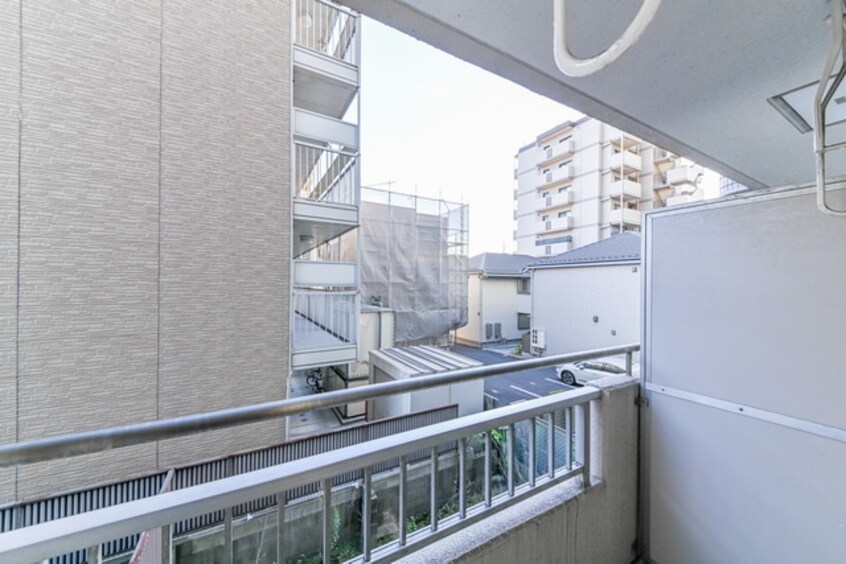  シーズンコート川間