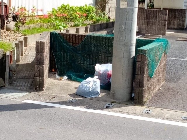  レオパレス上名和