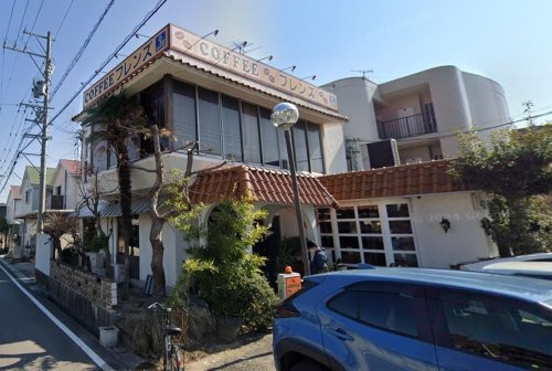 フレンズ(カフェ)まで578m レオパレス上名和