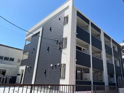 外観写真（昼）