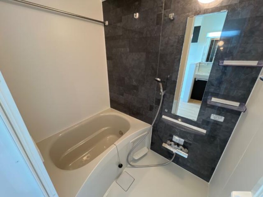 バス／シャワールーム等 ソルチ歌里