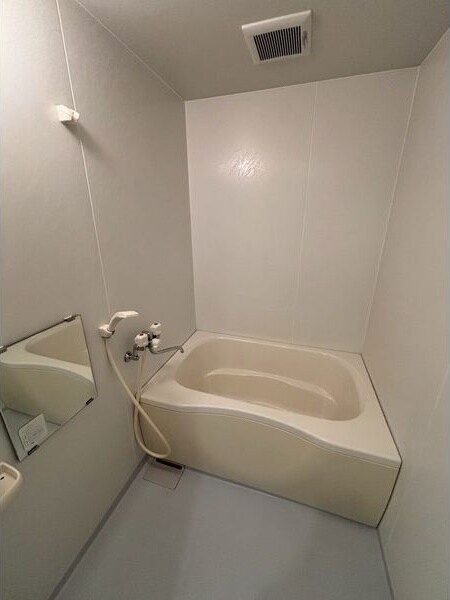  サンシティ栄生