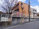 名古屋短期大学附属幼稚園(幼稚園/保育園)まで918m 名鉄名古屋本線/中京競馬場前駅 徒歩17分 1階 築7年