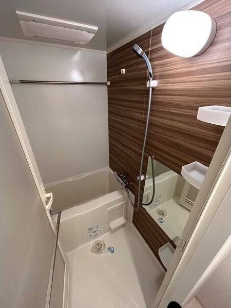  ルクレ新栄レジデンス