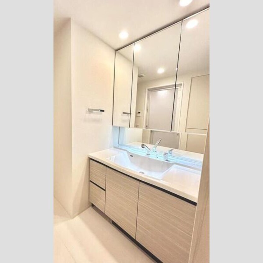  タワー・ザ・ファースト名古屋伏見