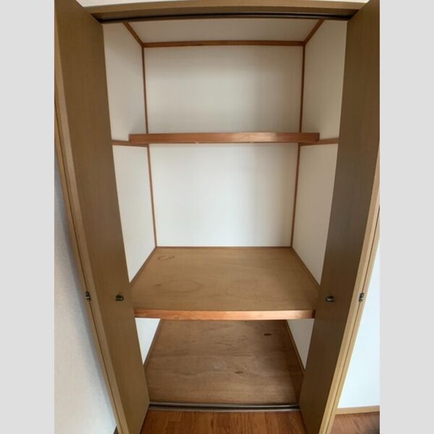  パラシオ愛芳　B