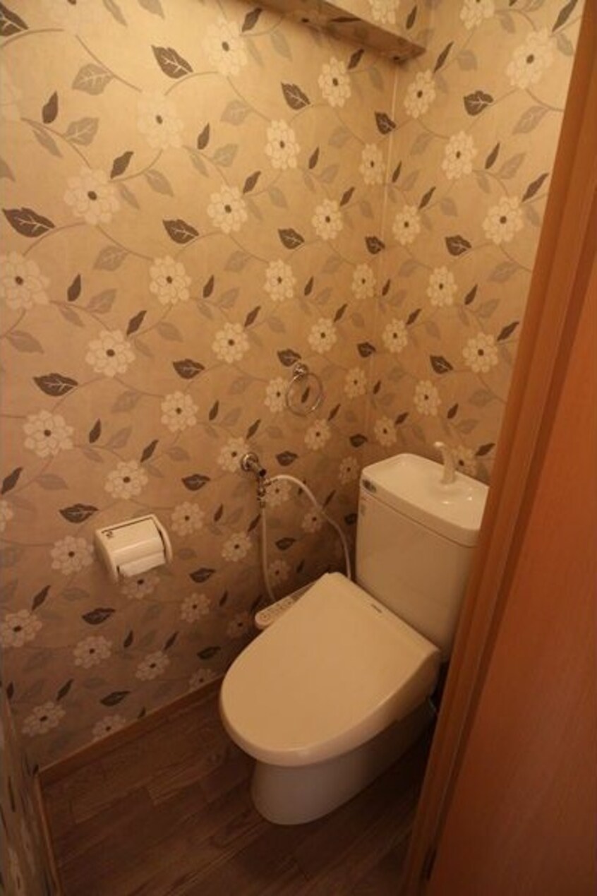 ※写真は同じマンションの違う部屋のものになります。 メゾン武田