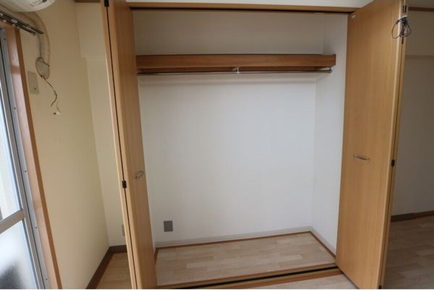 ※写真は同じマンションの違う部屋のものになります。 メゾン武田