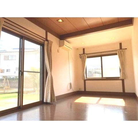  森岡町８丁目戸建