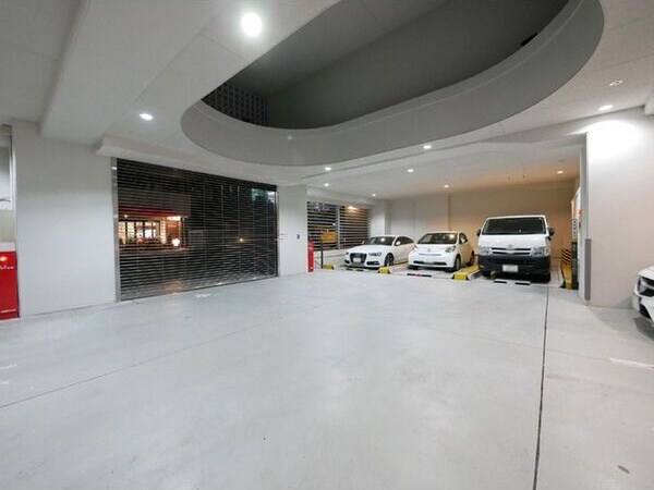  エルミタージュ新栄