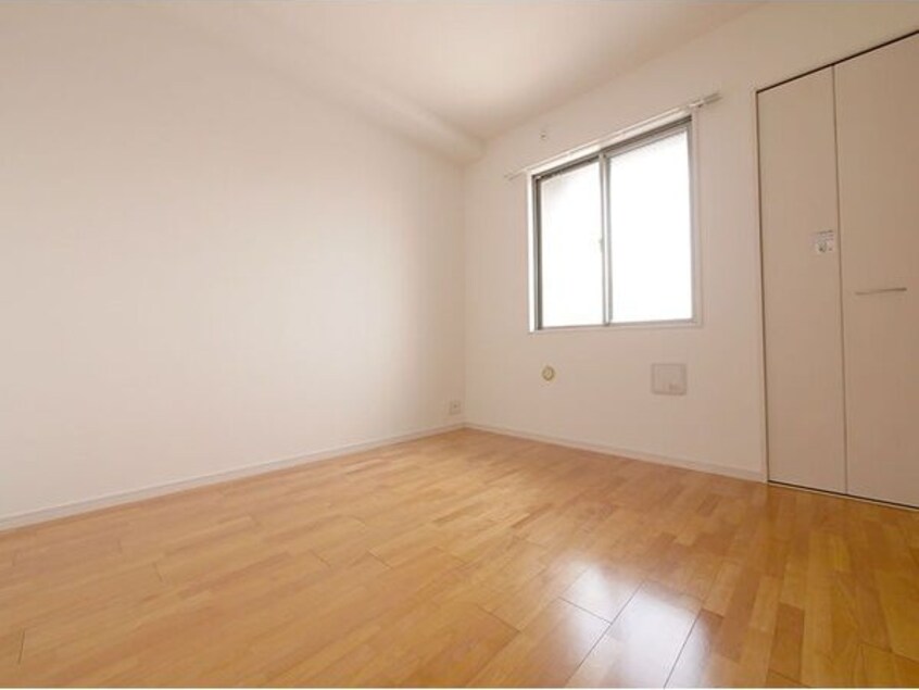 ※写真は同じマンションの違う部屋のものになります。 エルミタージュ新栄