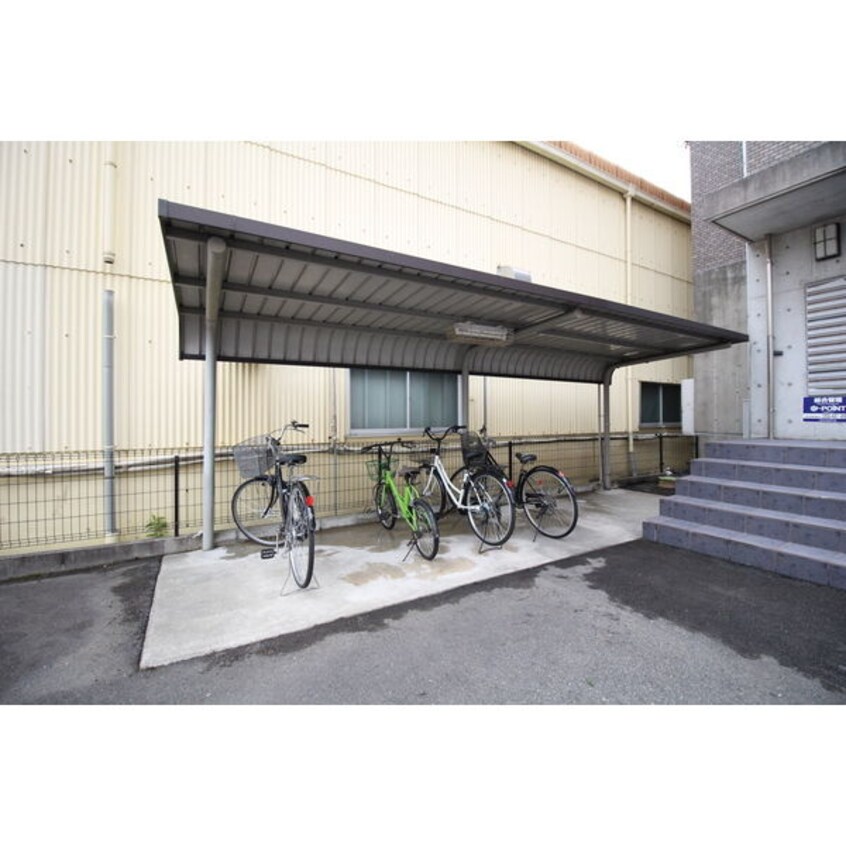  名古屋臨海高速鉄道<あおなみ線>/荒子川公園駅 徒歩1分 1階 築20年