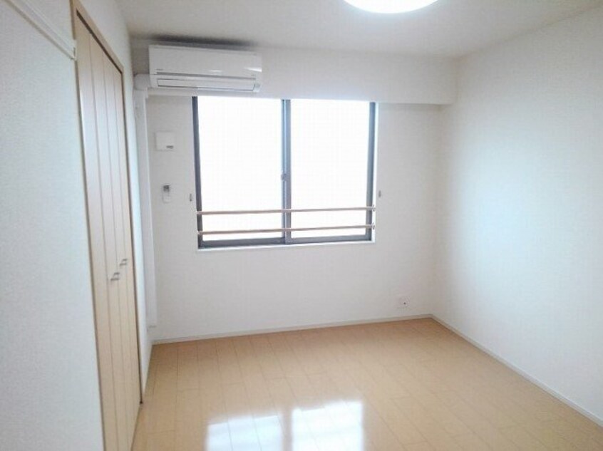  Ｉｒｉｄｅ　Ｋ（イリーデ）