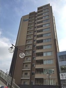 プレサンスロジェ鶴舞駅前の外観