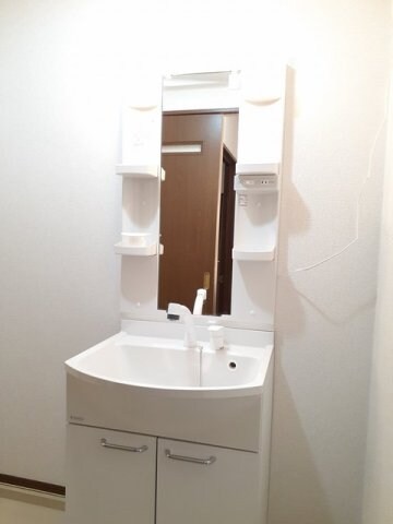  サンコリ－ヌ　Ａ