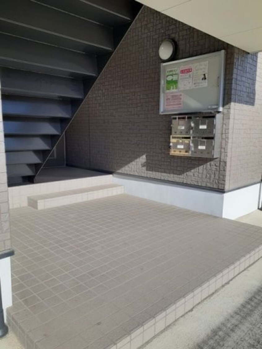  サンコリ－ヌ　Ａ