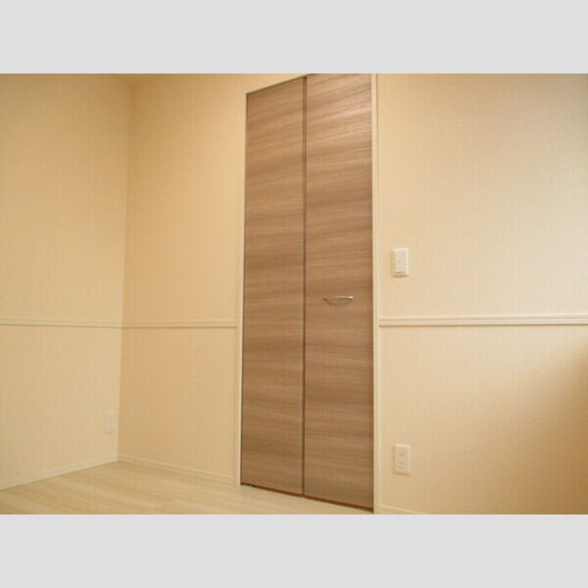  武豊線/東成岩駅 徒歩8分 1階 築4年