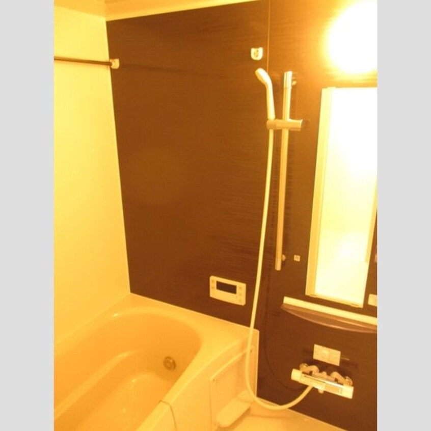  武豊線/東成岩駅 徒歩8分 1階 築4年