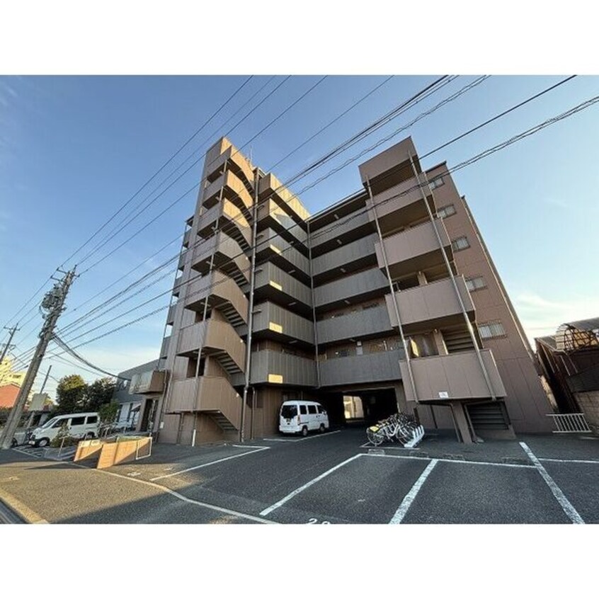  シーズンコート泰明町