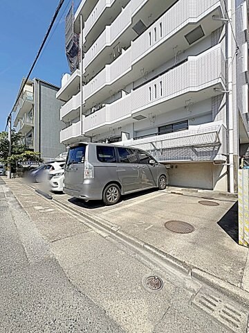  名鉄名古屋本線/本笠寺駅 徒歩16分 1階 築31年