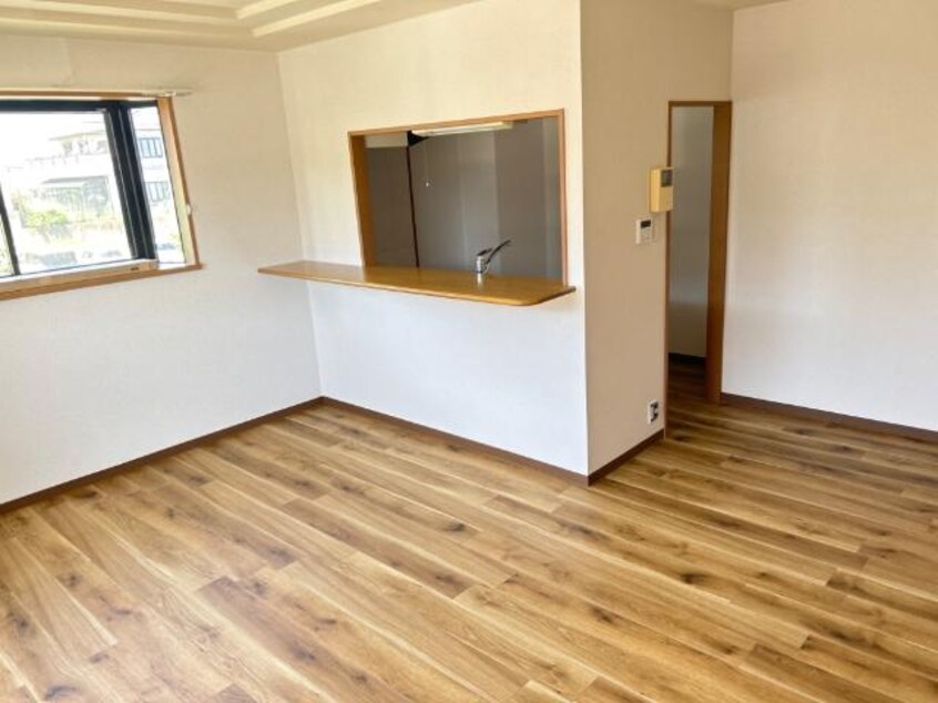 リビング サウスフェザント