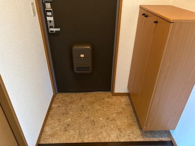 玄関 サウスフェザント