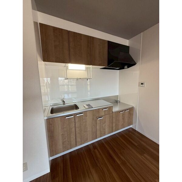  鴻ノ巣ヒルズビル