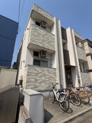 ハーモニーテラス明治の外観