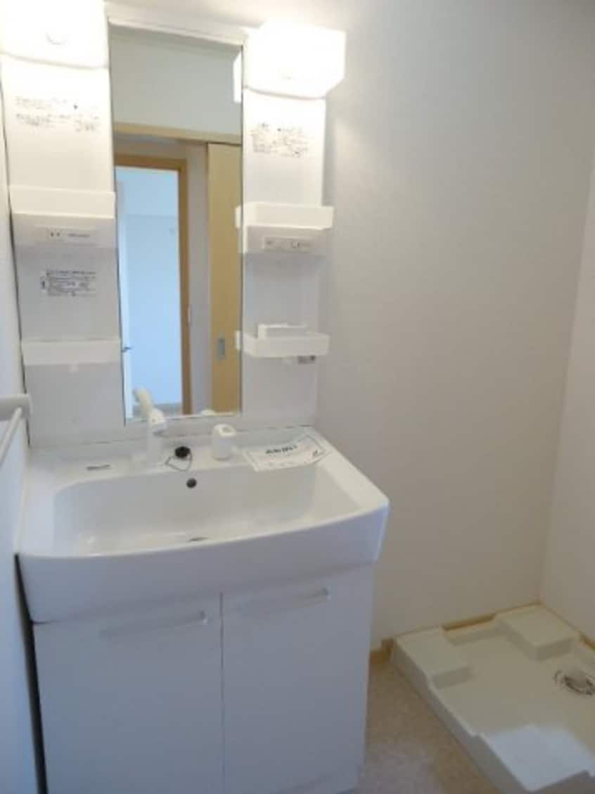  名古屋市営地下鉄桜通線/徳重駅 徒歩14分 2階 築15年