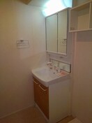  リバーサイド・大江