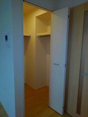  リバーサイド・大江