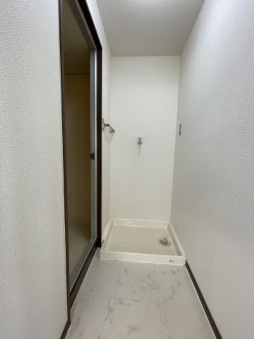  フィープル一社