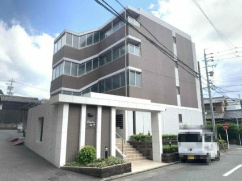  ルミエール山中