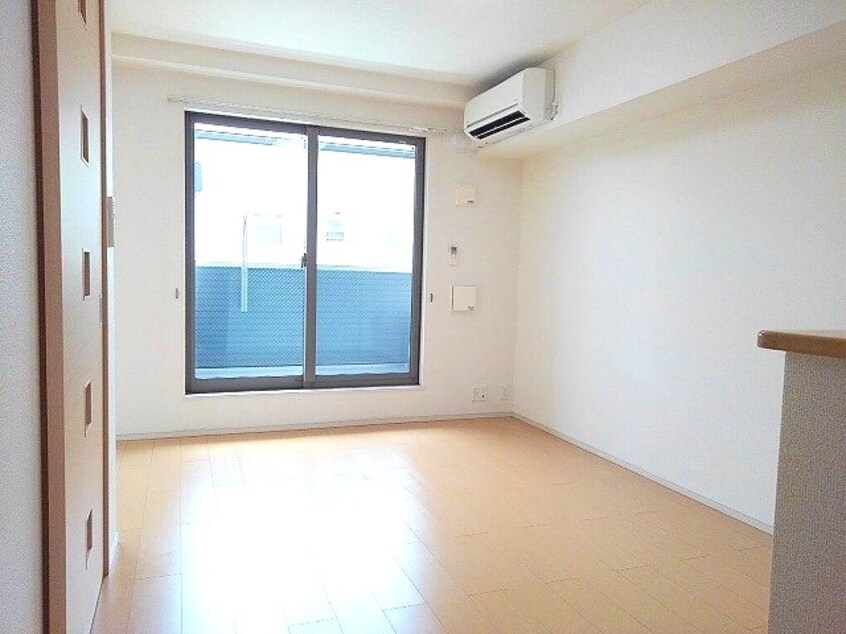  ウイングコート