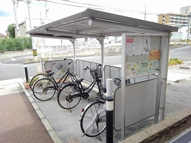  ウイングコート