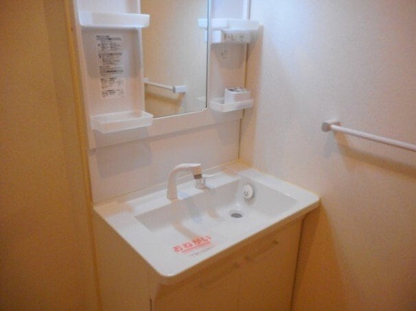  近鉄名古屋線/戸田駅 徒歩42分 1階 築7年