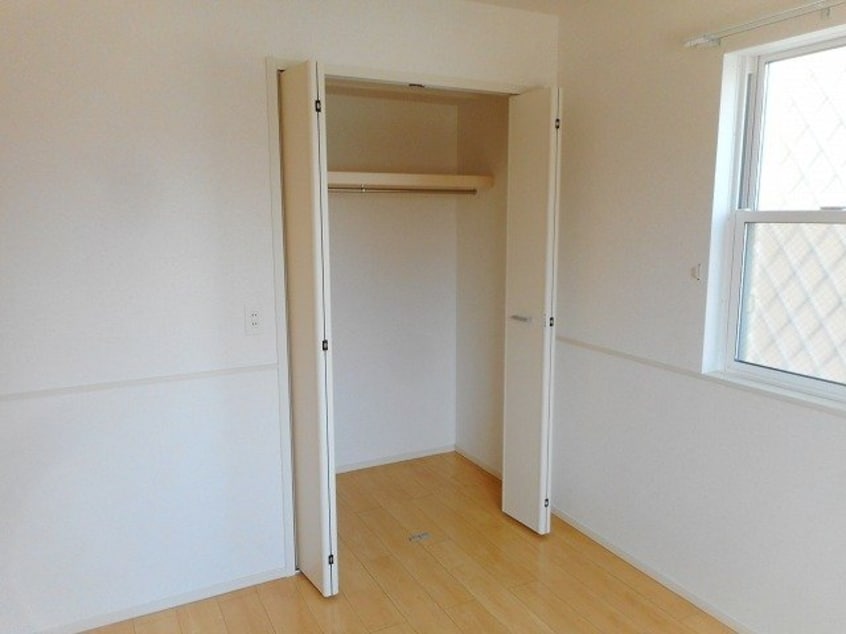  近鉄名古屋線/戸田駅 徒歩42分 1階 築7年