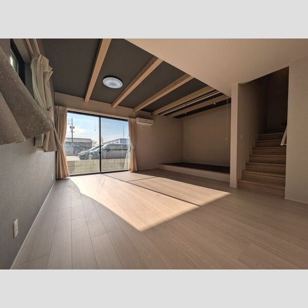  大根山１丁目戸建