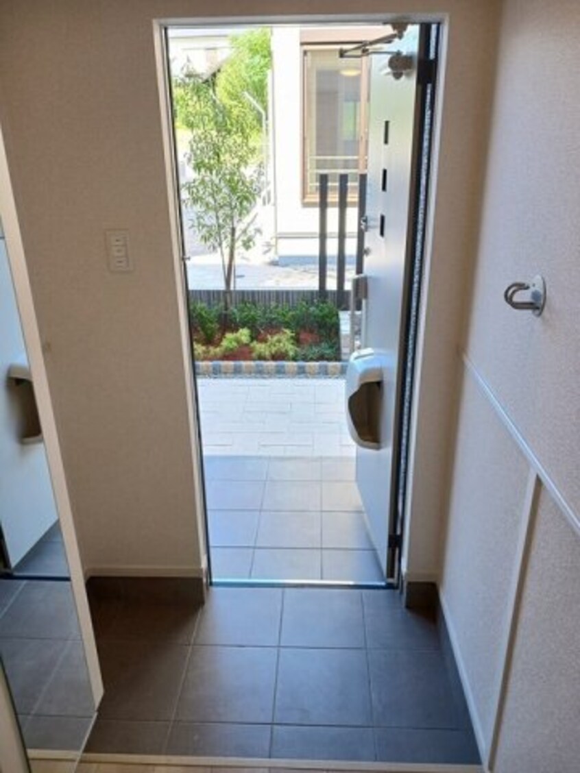  名鉄河和線/半田口駅 徒歩12分 1階 1年未満