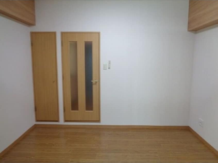 ※写真は同じマンションの違う部屋のものになります。 名古屋市営地下鉄桜通線/久屋大通駅 徒歩4分 4階 築24年