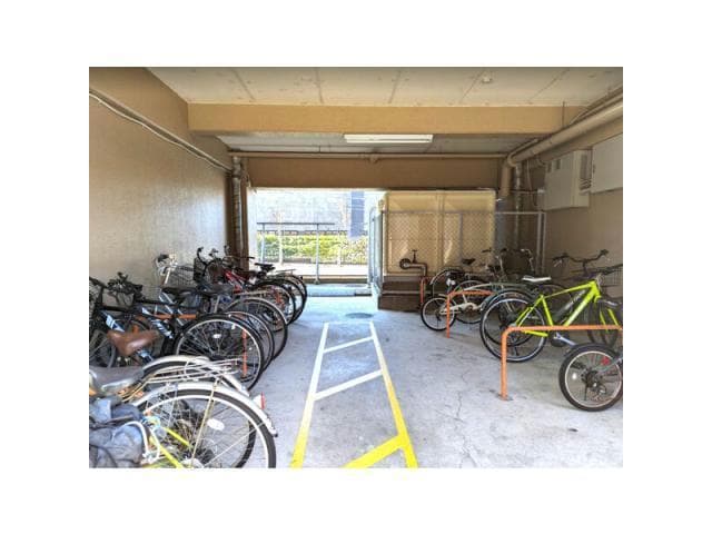 駐輪場 名鉄名古屋本線/山王駅 徒歩8分 8階 築31年