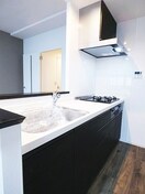  ラトゥール代官町WEST