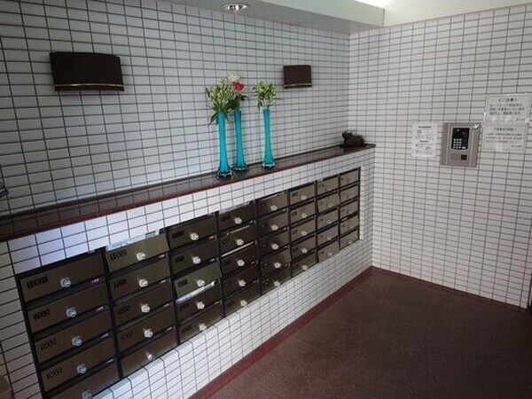  名古屋市営地下鉄名城線/久屋大通駅 徒歩11分 5階 築33年