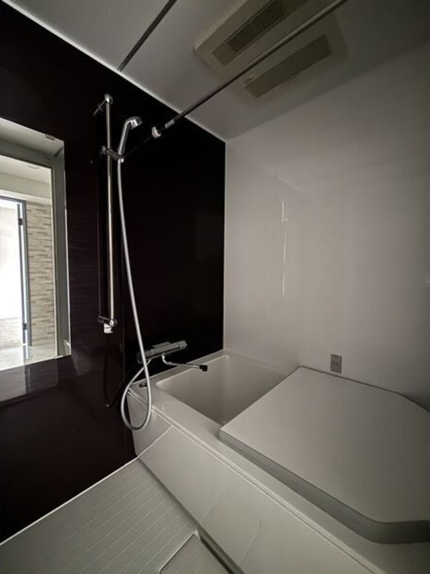  名古屋市営地下鉄名城線/久屋大通駅 徒歩11分 5階 築33年