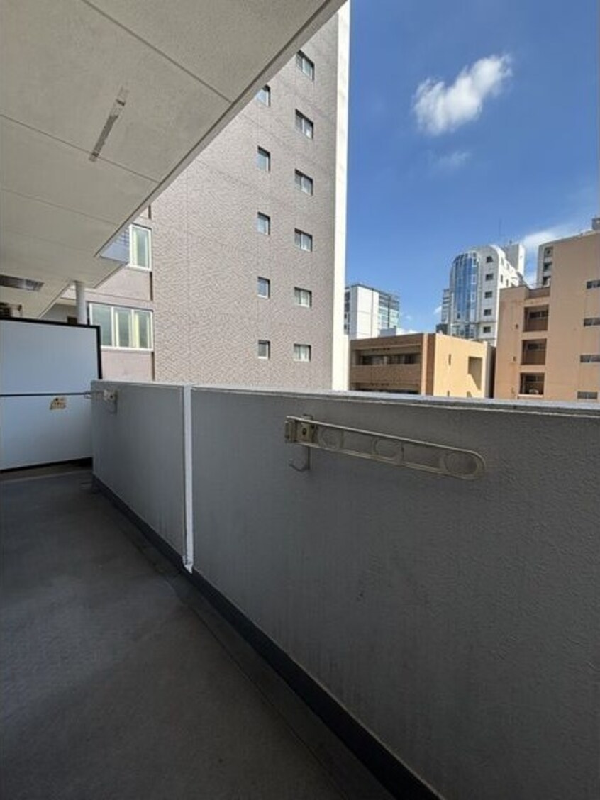  名古屋市営地下鉄名城線/久屋大通駅 徒歩11分 5階 築33年