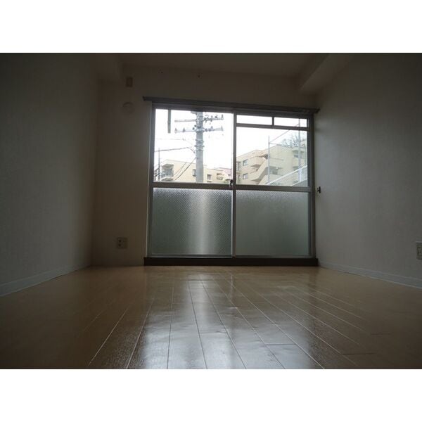  ラウムズ虹ヶ丘