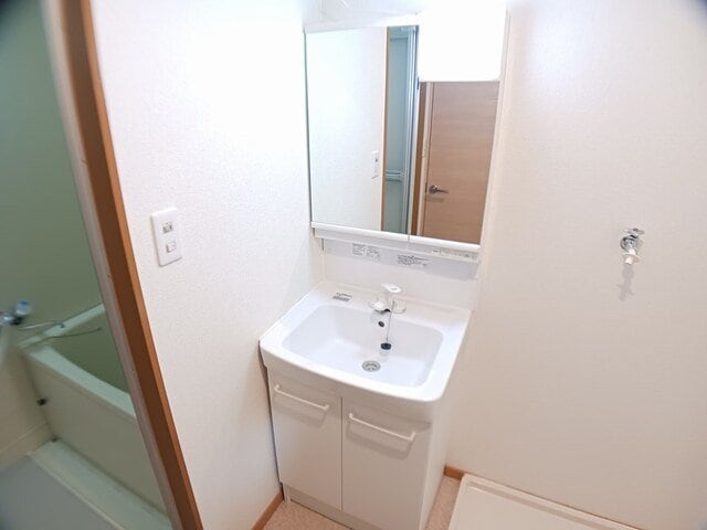 明るい洗面所です コーポ静